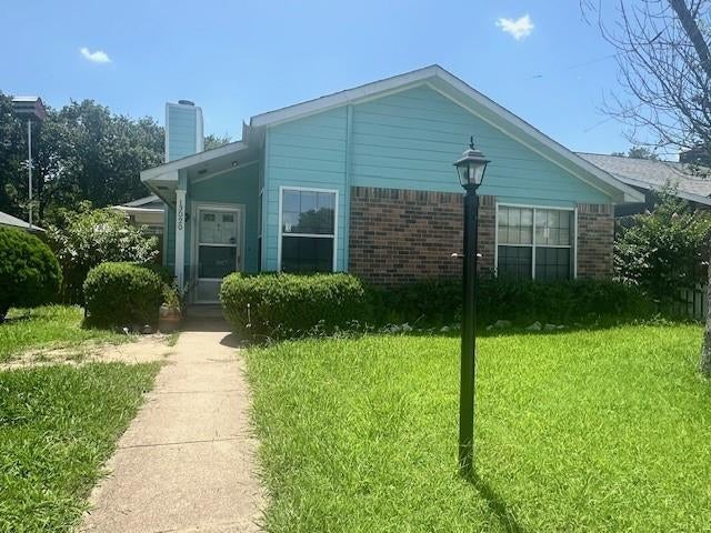 13020 Vida Lane, Dallas