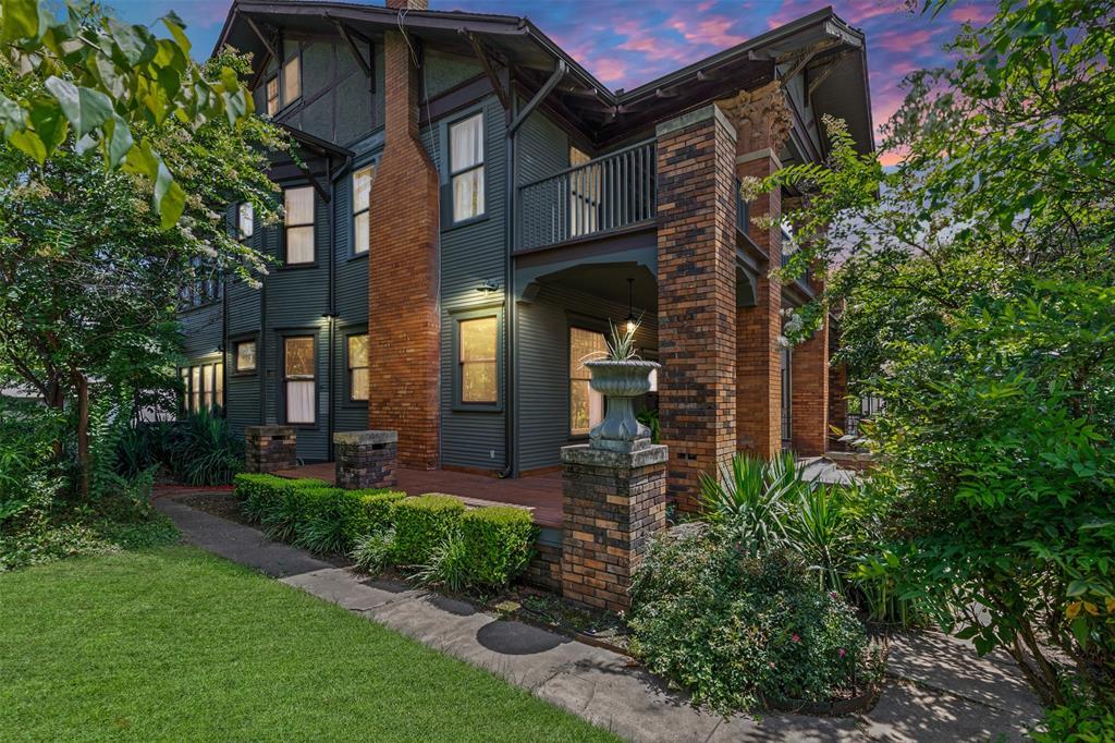 4606 E Side Avenue, Dallas