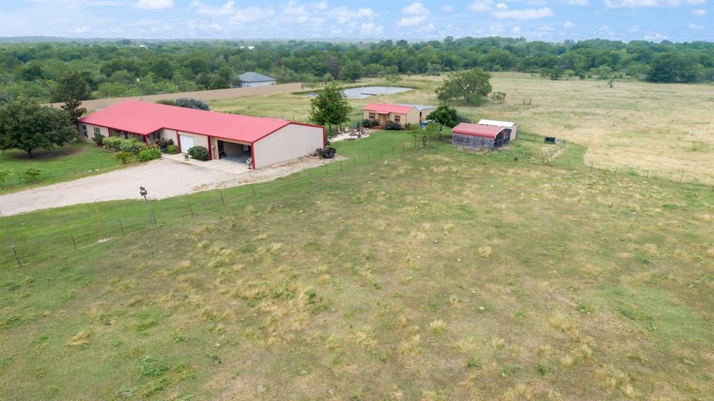 5801 County Road 4128, Scurry