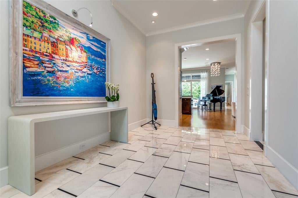 6935 Stone Meadow Drive, Dallas