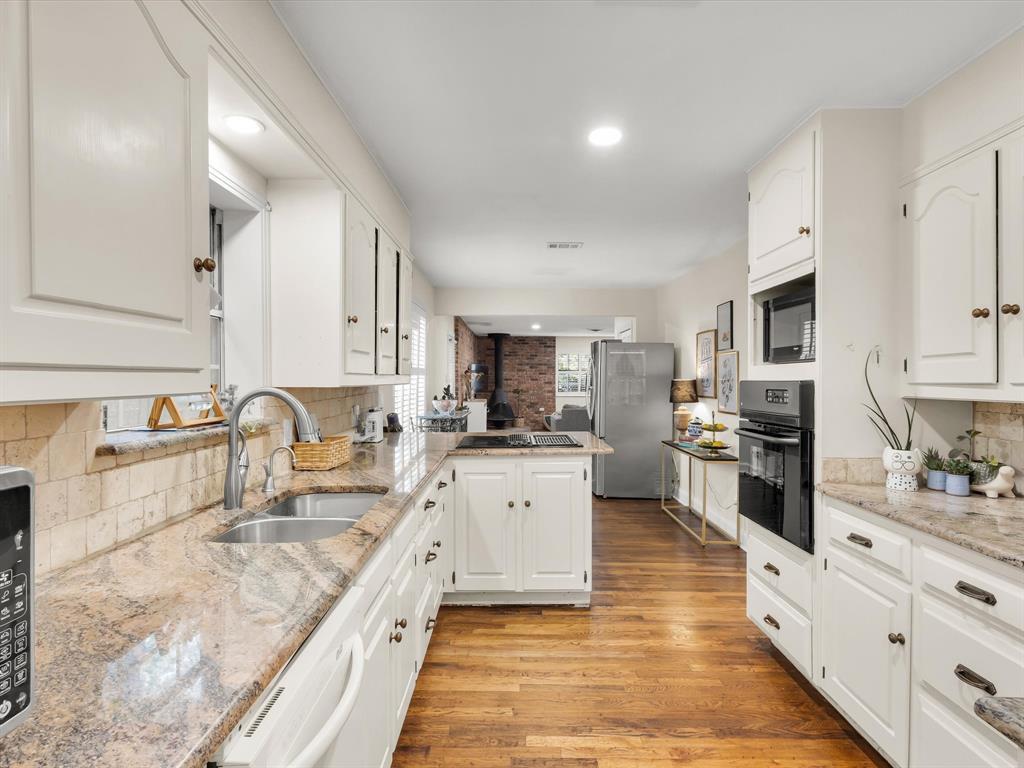 2233 Goldenrod Avenue, Fort Worth