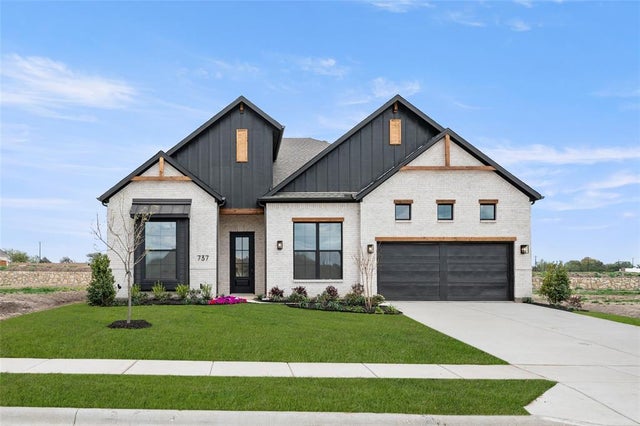 737 Meridian Drive, Aledo