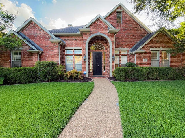 7201 Regency Court, Plano