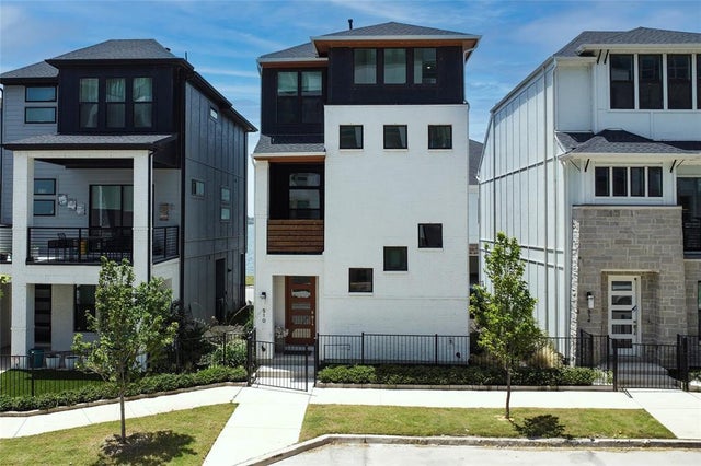 510 Winners Circle, Rowlett