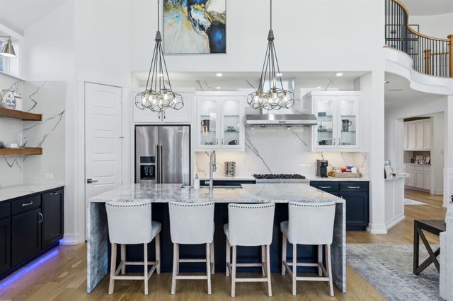 Photo of Listing #21005960