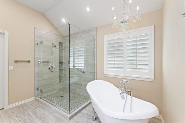 900 Medinah Drive, Fairview