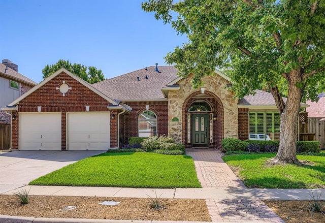 5604 Belle Chasse Lane, Frisco
