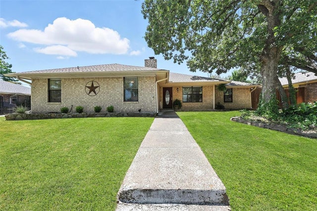 Photo of Listing #21008216