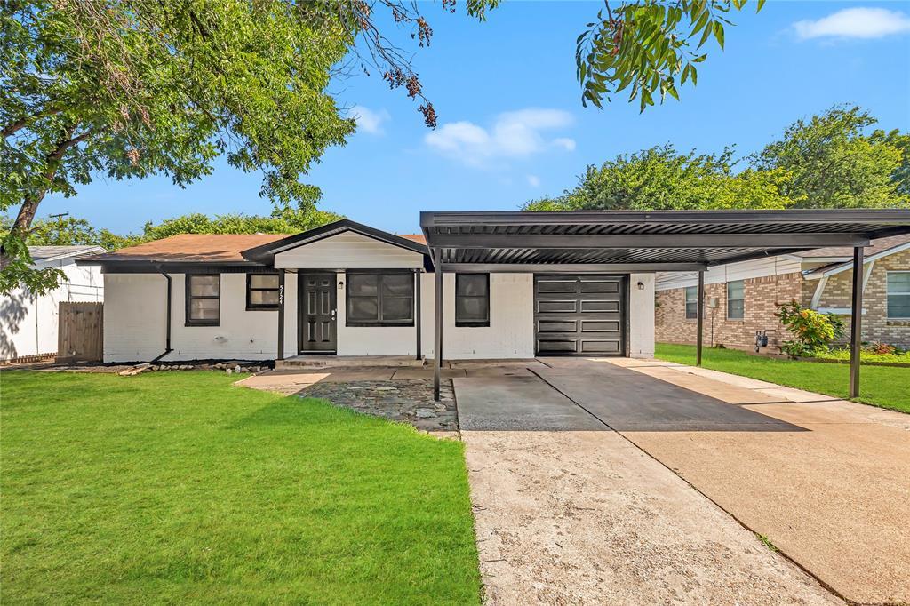 5724 Bowling Drive, Watauga