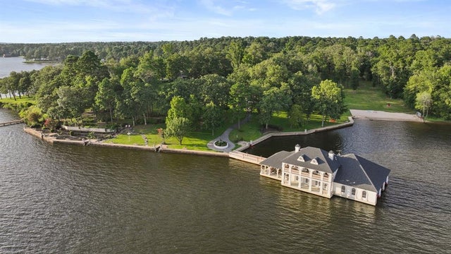 15996 Eastside Road, Tyler