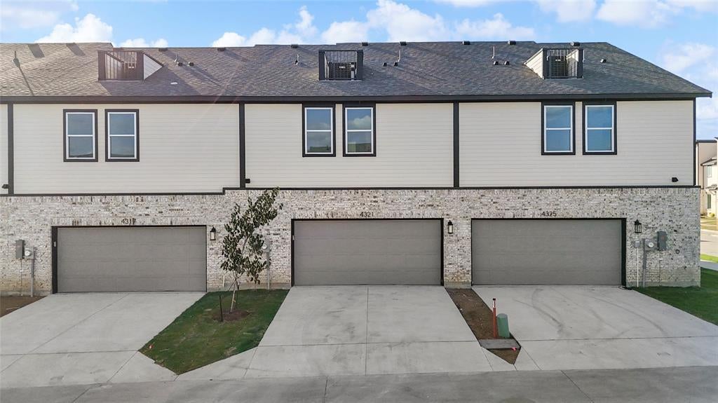 4321 Centerton Mews, Rowlett