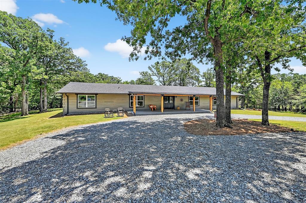 230 Frosty Hollow Road, Denison