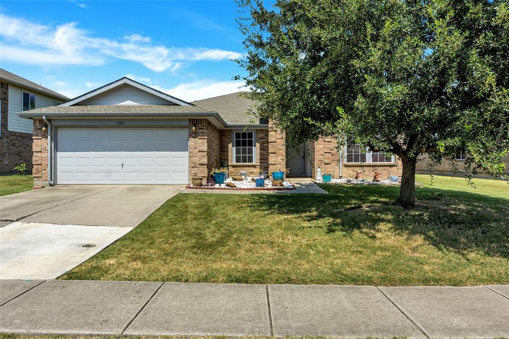 205 Broken Arrow, Krum