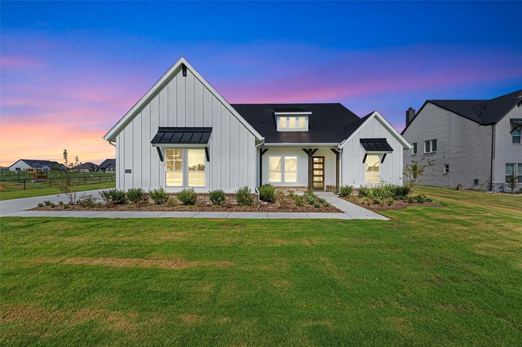 12108 Crystal Drive, Krum