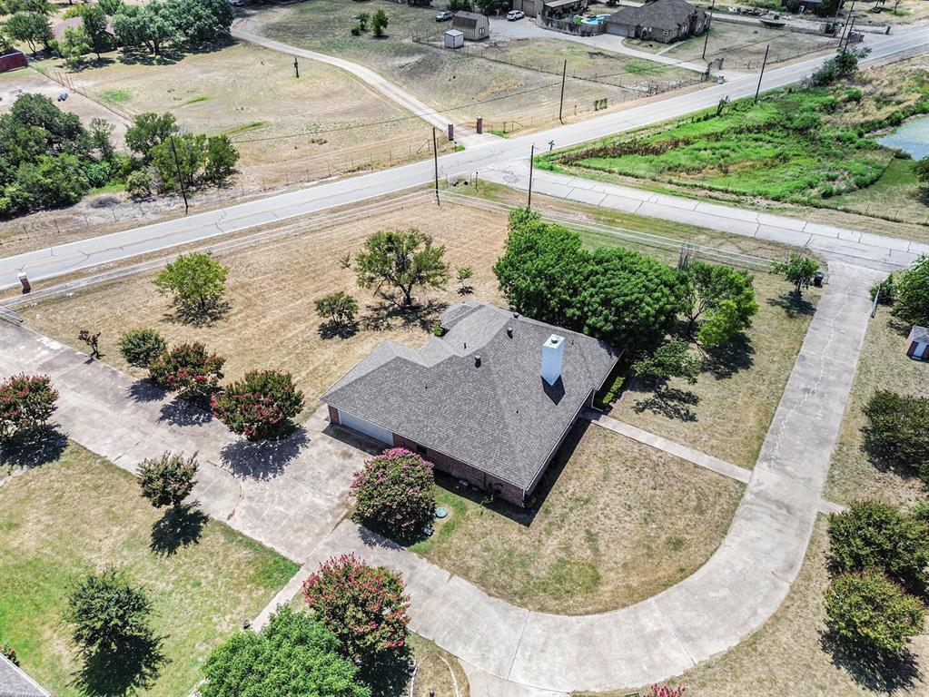 7848 Nine Mile Bridge Road, Fort Worth