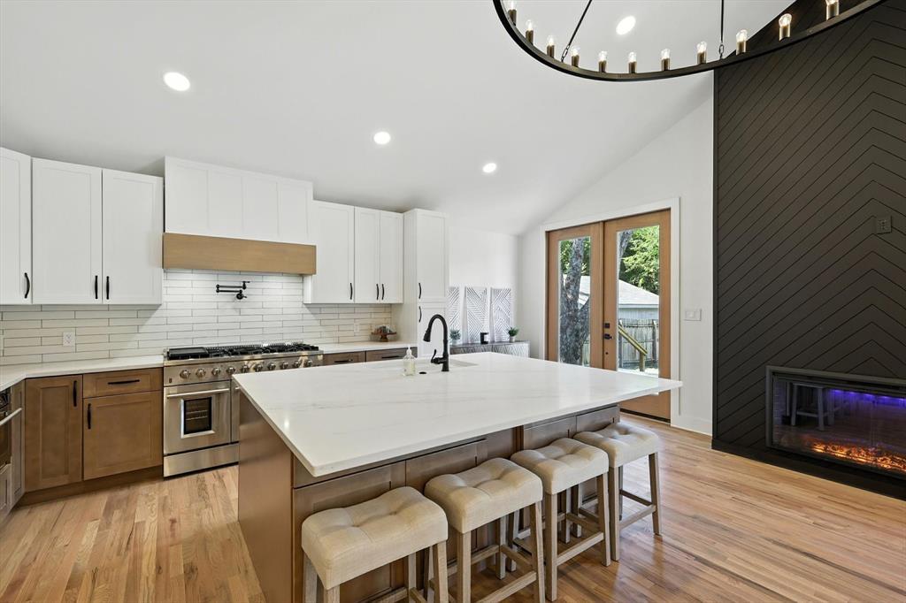 3532 W Biddison Street, Fort Worth