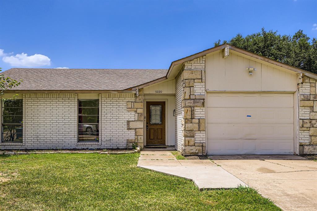 5220 Gibson Drive, The Colony