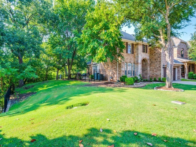 1529 Hackett Creek Drive, McKinney