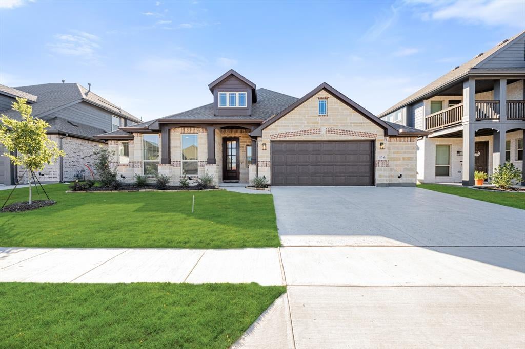 458 Aspen Way, Lavon