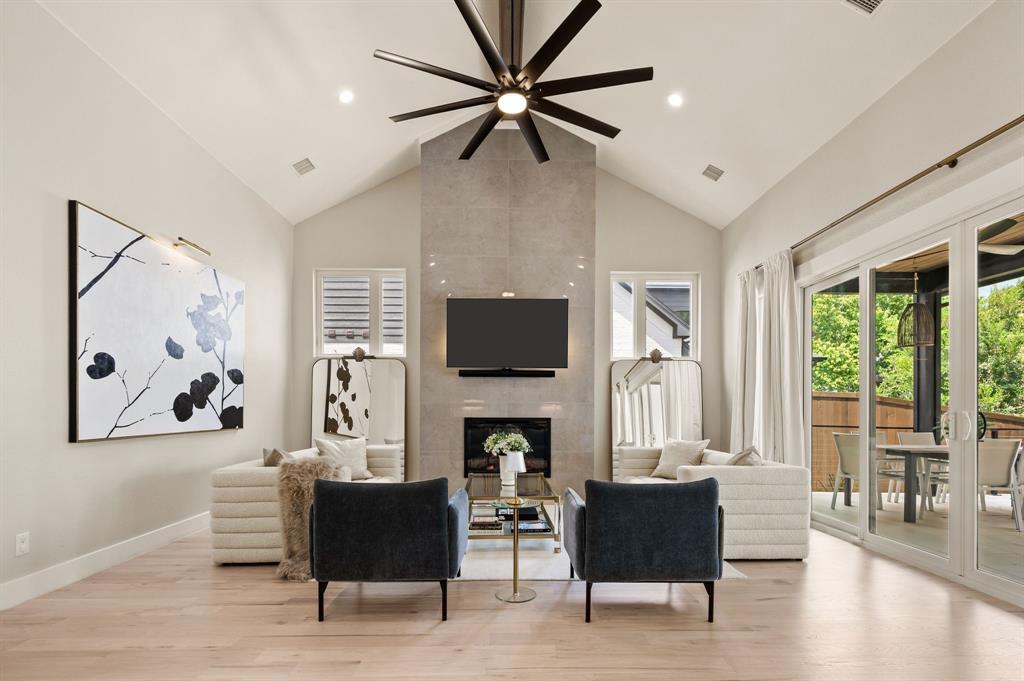 2092 Holt Way, Grapevine