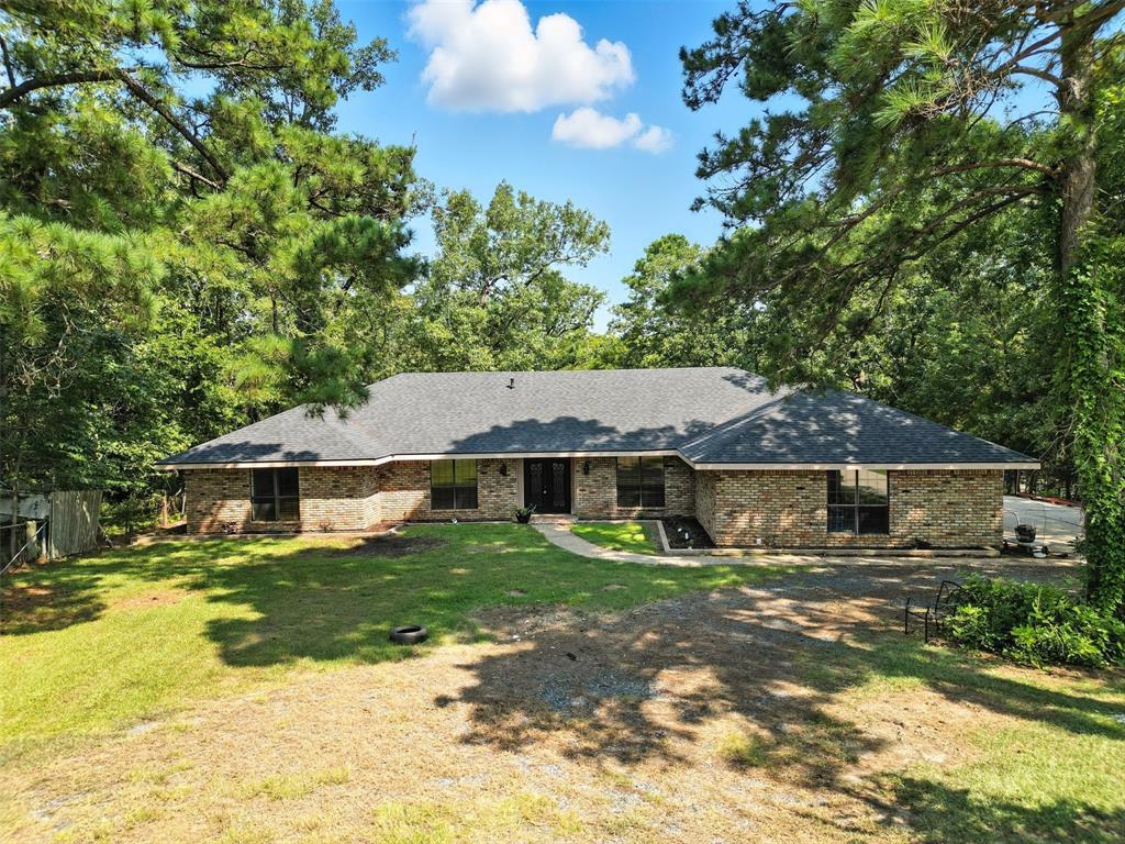 8152 S Lakeshore Drive, Shreveport