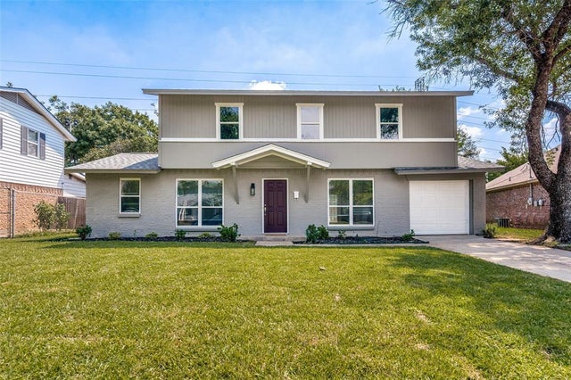 1202 Quill Drive, Plano