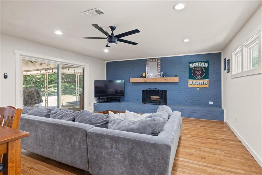 5900 Monterrey Drive, Fort Worth