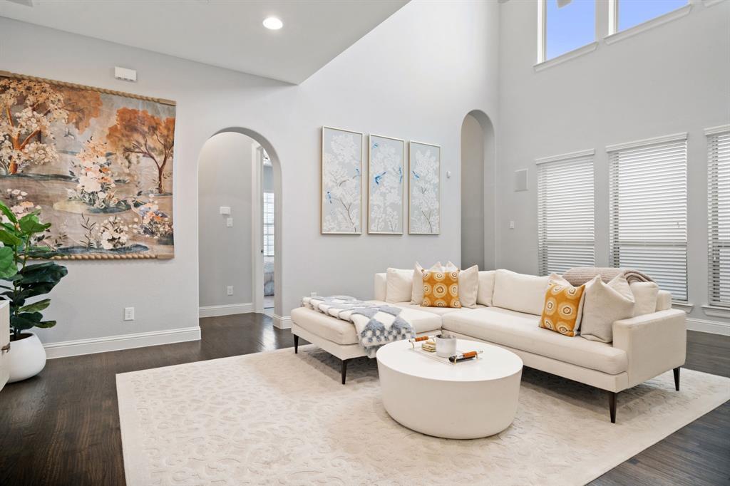 228 Skystone Drive, Irving