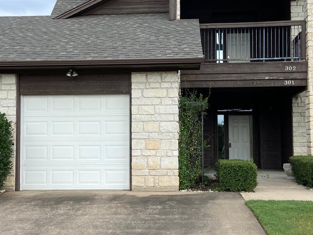 27101 Meadowmore Court, Whitney