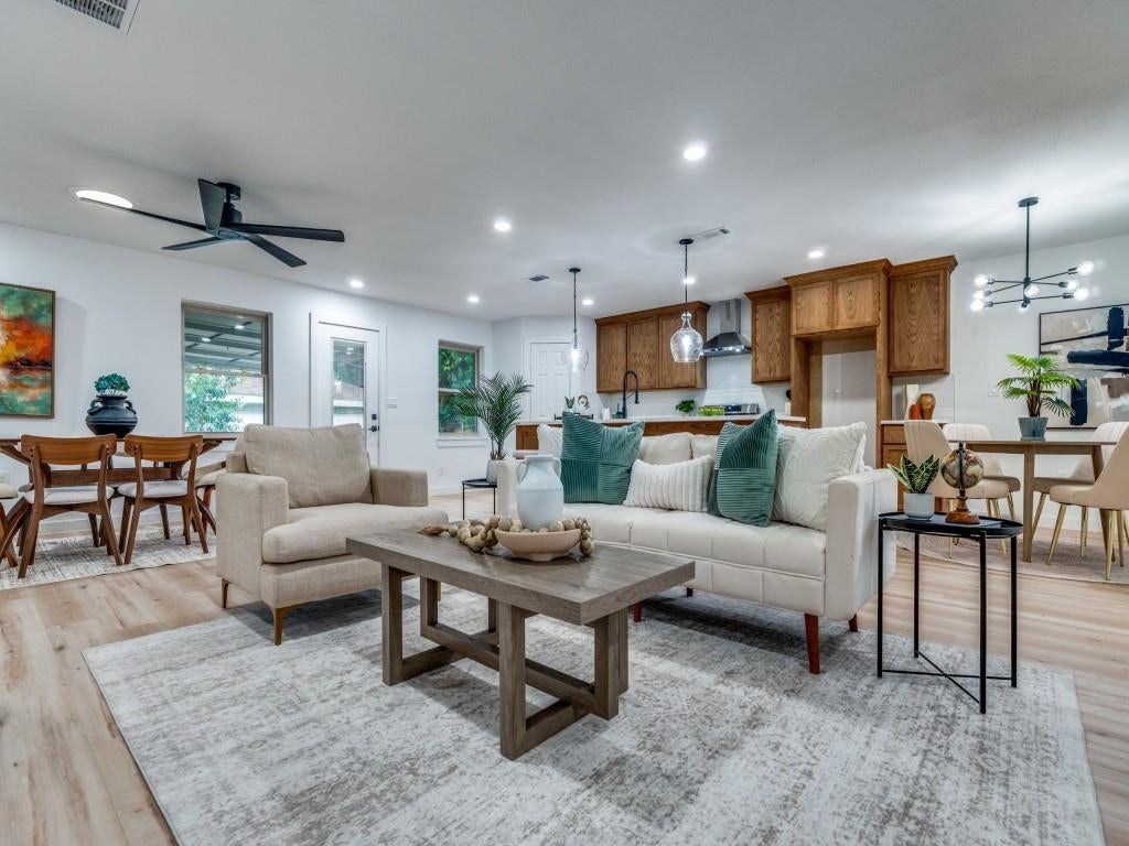 10436 Royalwood Drive, Dallas