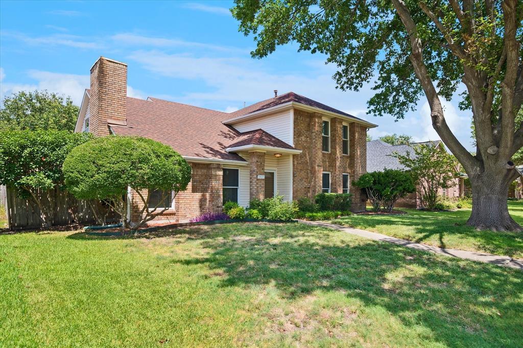2027 Lavaca Trail, Carrollton