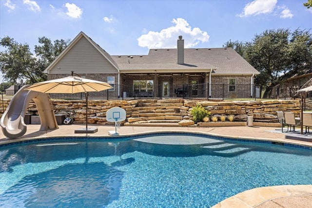 3868 Legend Trail, Granbury
