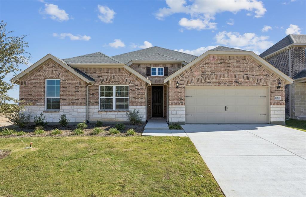 11212 Abbotsbury Road, Fort Worth