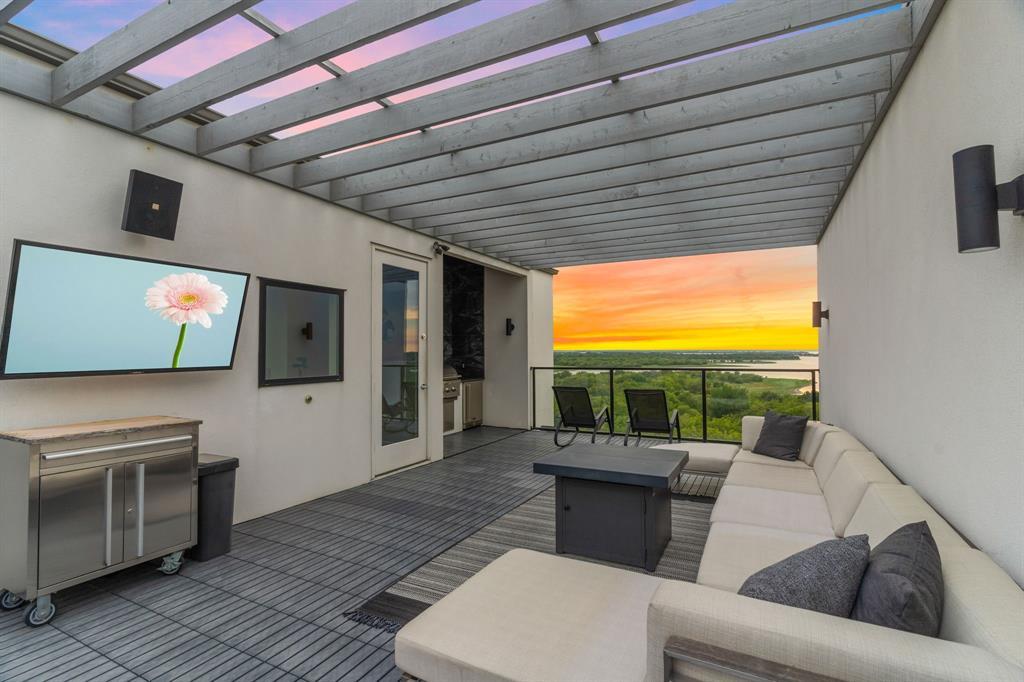 4949 Blaynes View, The Colony