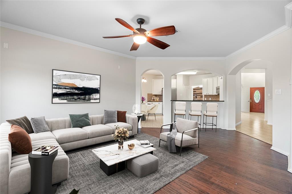 14633 Crystal Lake Drive, Little Elm