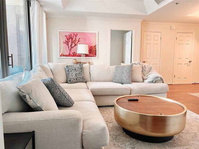 5909 Luther Lane 801, Dallas