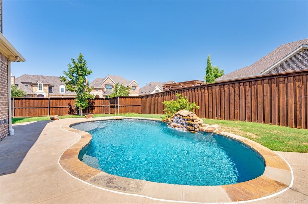 3701 Birmington, The Colony