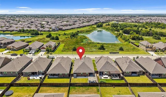 4096 Ellinger Drive, Heath