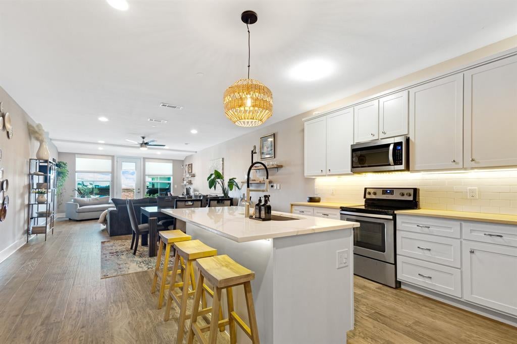 251 S Mill Street 260, Lewisville