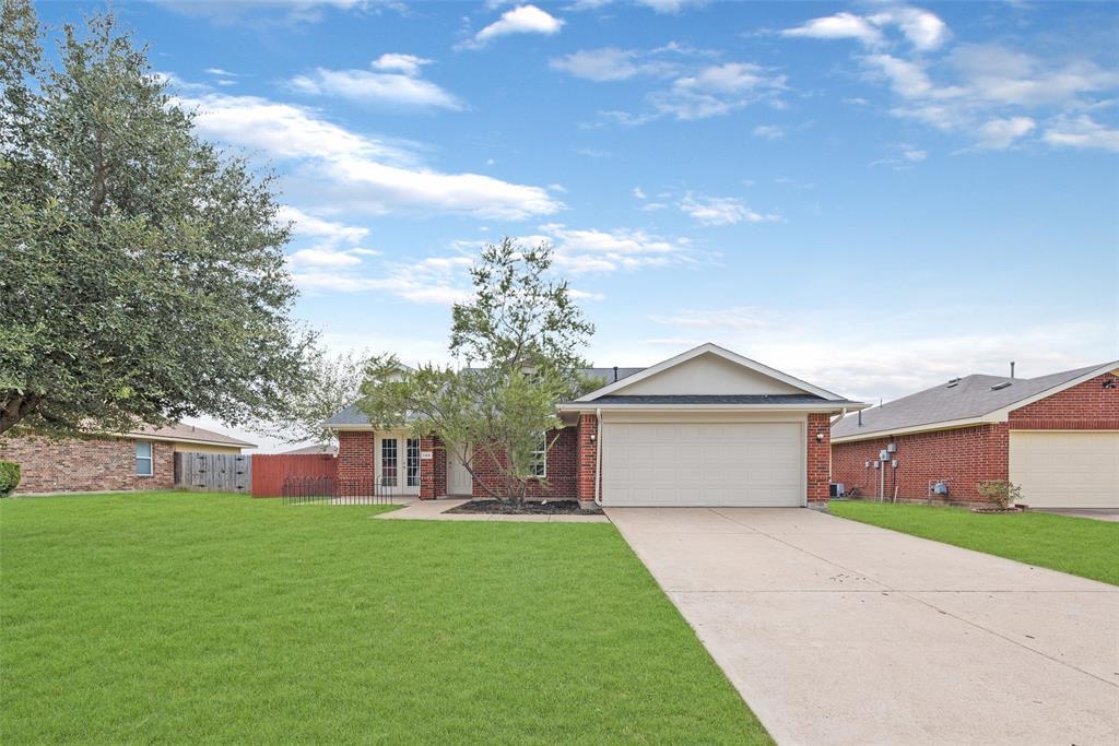149 Brushy Creek Lane, Terrell