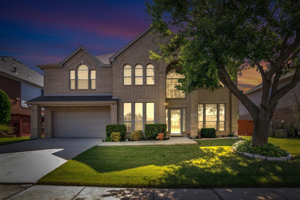 10216 Knights Court, Fort Worth