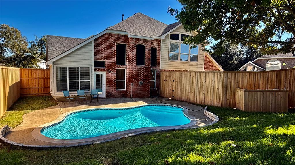 2613 University Drive, Rowlett