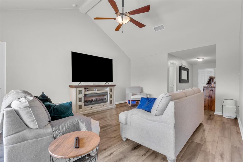 1911 Pilot Point Way, Princeton