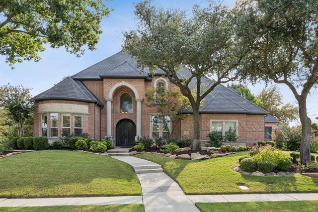 1108 Waterfall Drive, McKinney