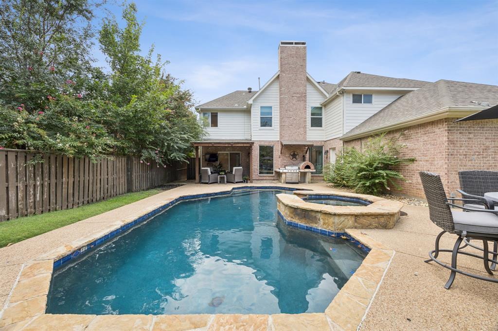 712 Ashleigh Lane, Southlake