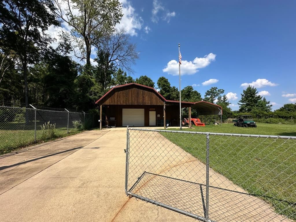381 County Road 3636, Jefferson