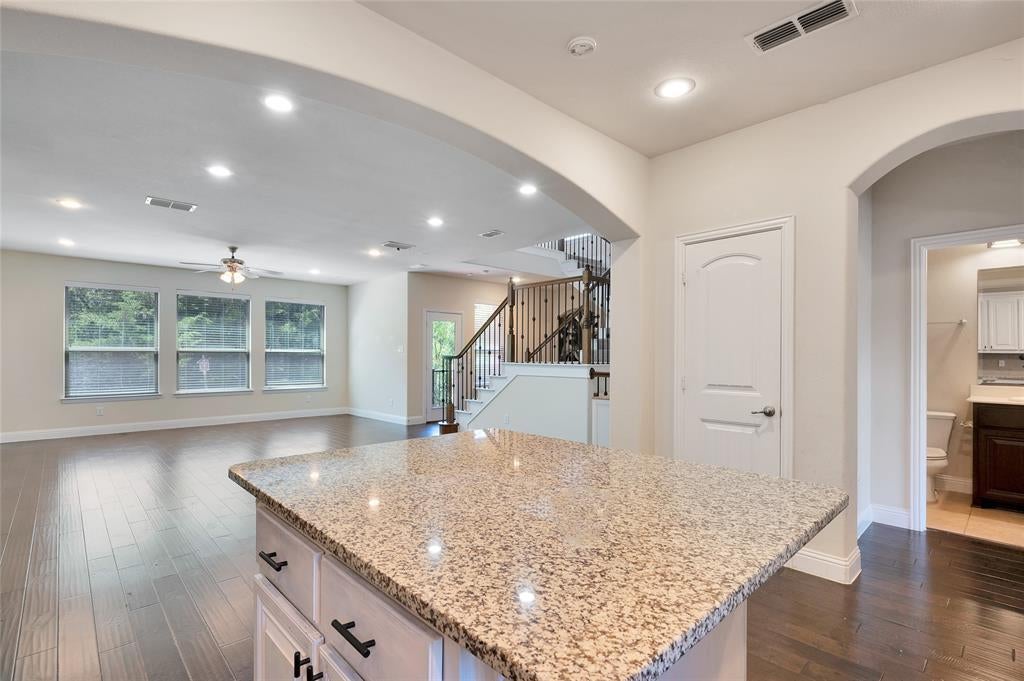 7315 Venice Drive 5, Grand Prairie