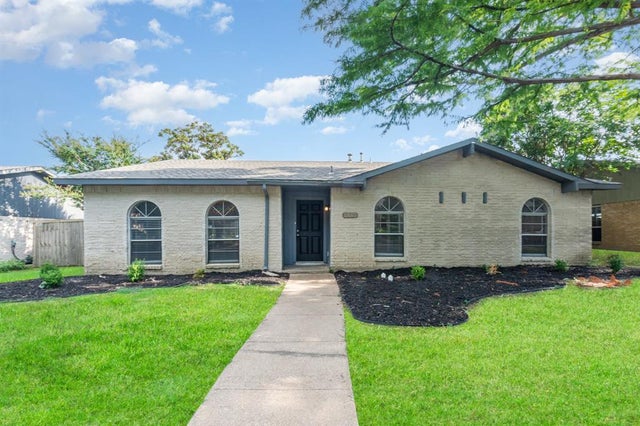 1108 Overdowns Drive, Plano