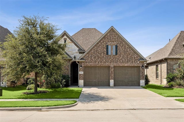 2732 Promenade, The Colony