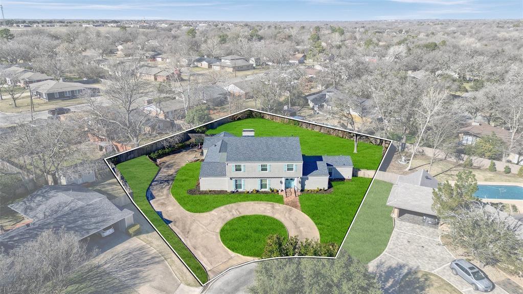 1016 Crestview Drive, Sherman